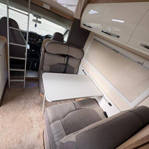 MOTORHOME 6 BERTH PLUS £60K INSTANT WINS - Image 3